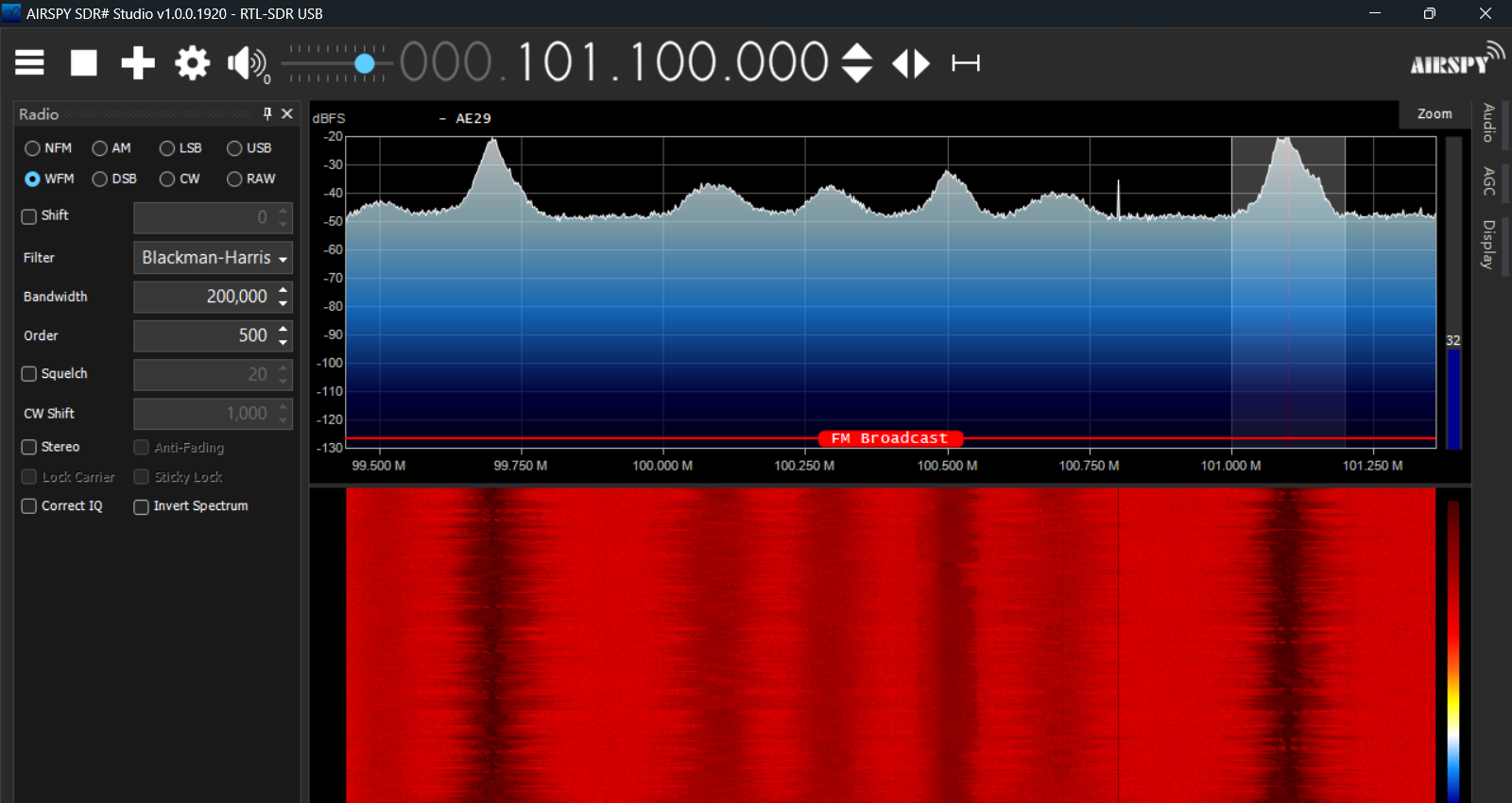FM signals received in Gulou, Nanjing. Each peak is a station — taller peaks mean stronger signals
